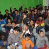 Pendukung AE saat menyaksikan lomba Obrog
